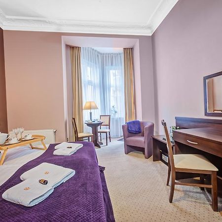 Ttrooms Poznan Bagian luar foto
