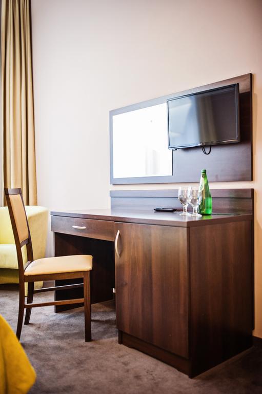 Ttrooms Poznan Bagian luar foto