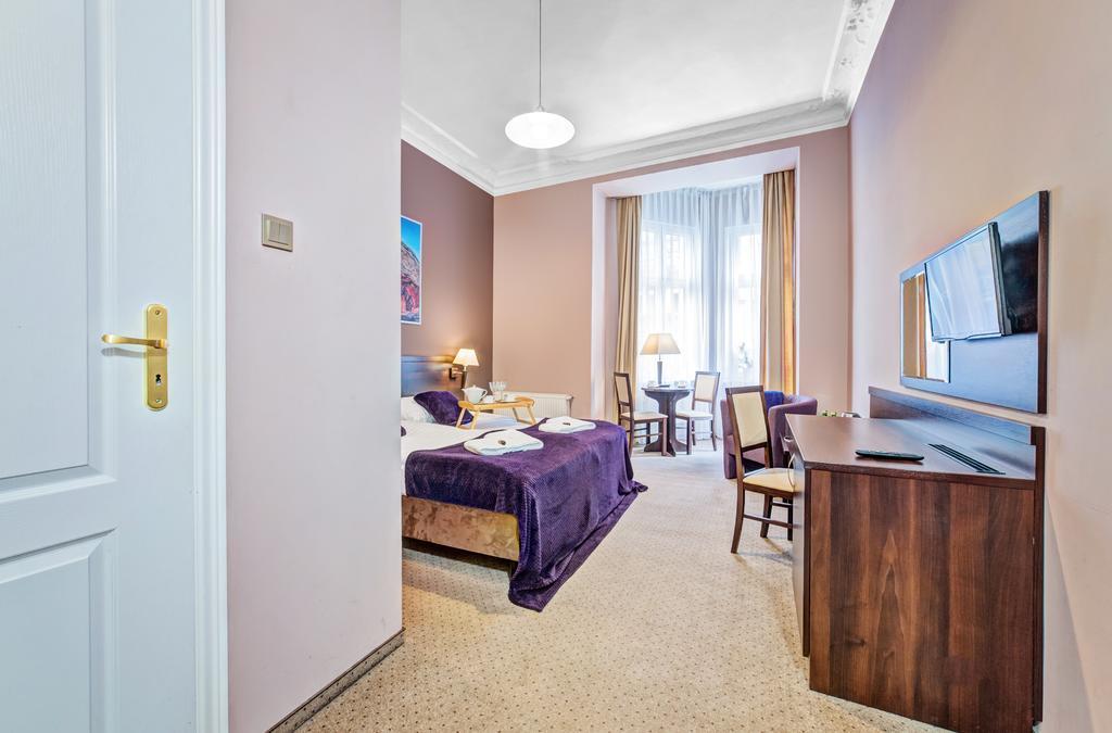 Ttrooms Poznan Bagian luar foto
