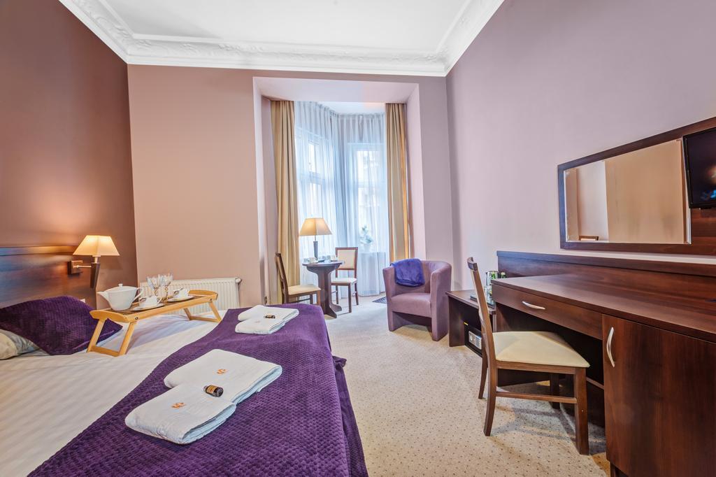 Ttrooms Poznan Bagian luar foto