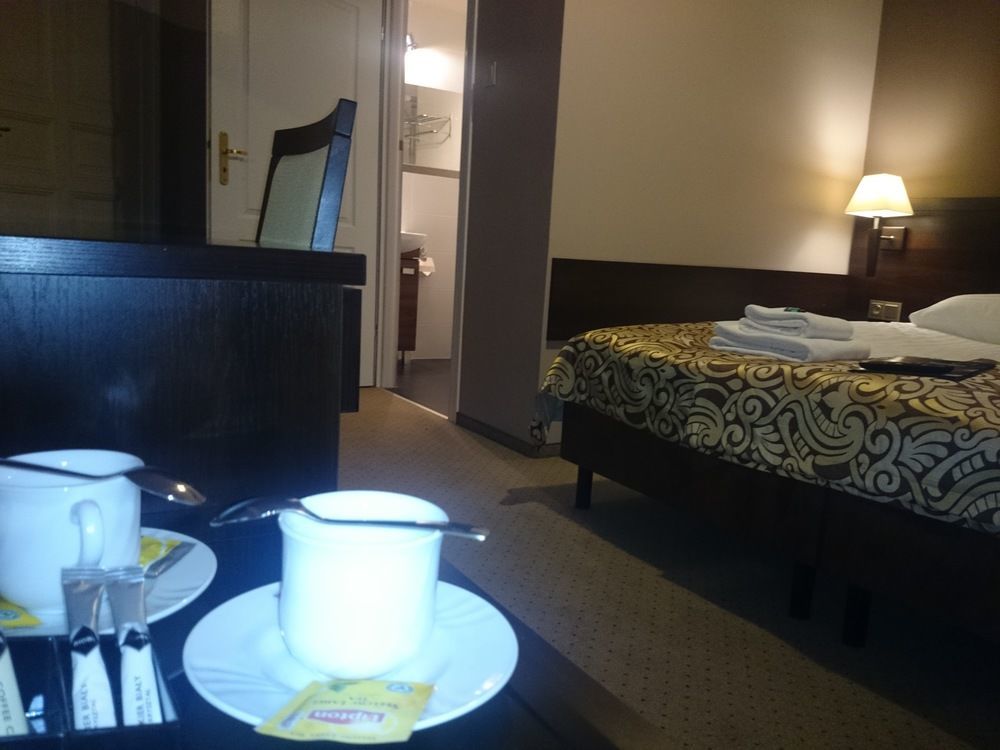 Ttrooms Poznan Bagian luar foto