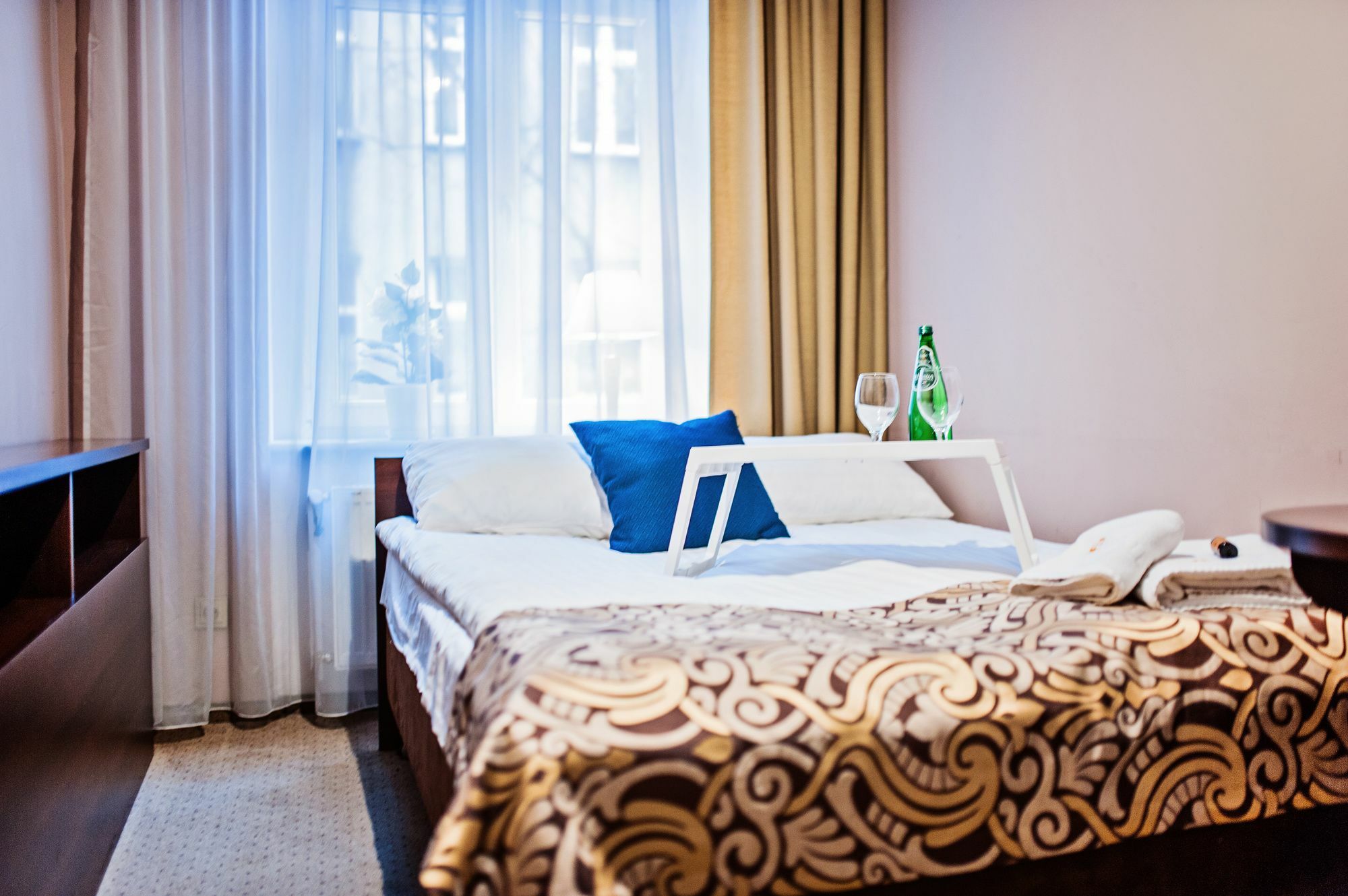 Ttrooms Poznan Bagian luar foto